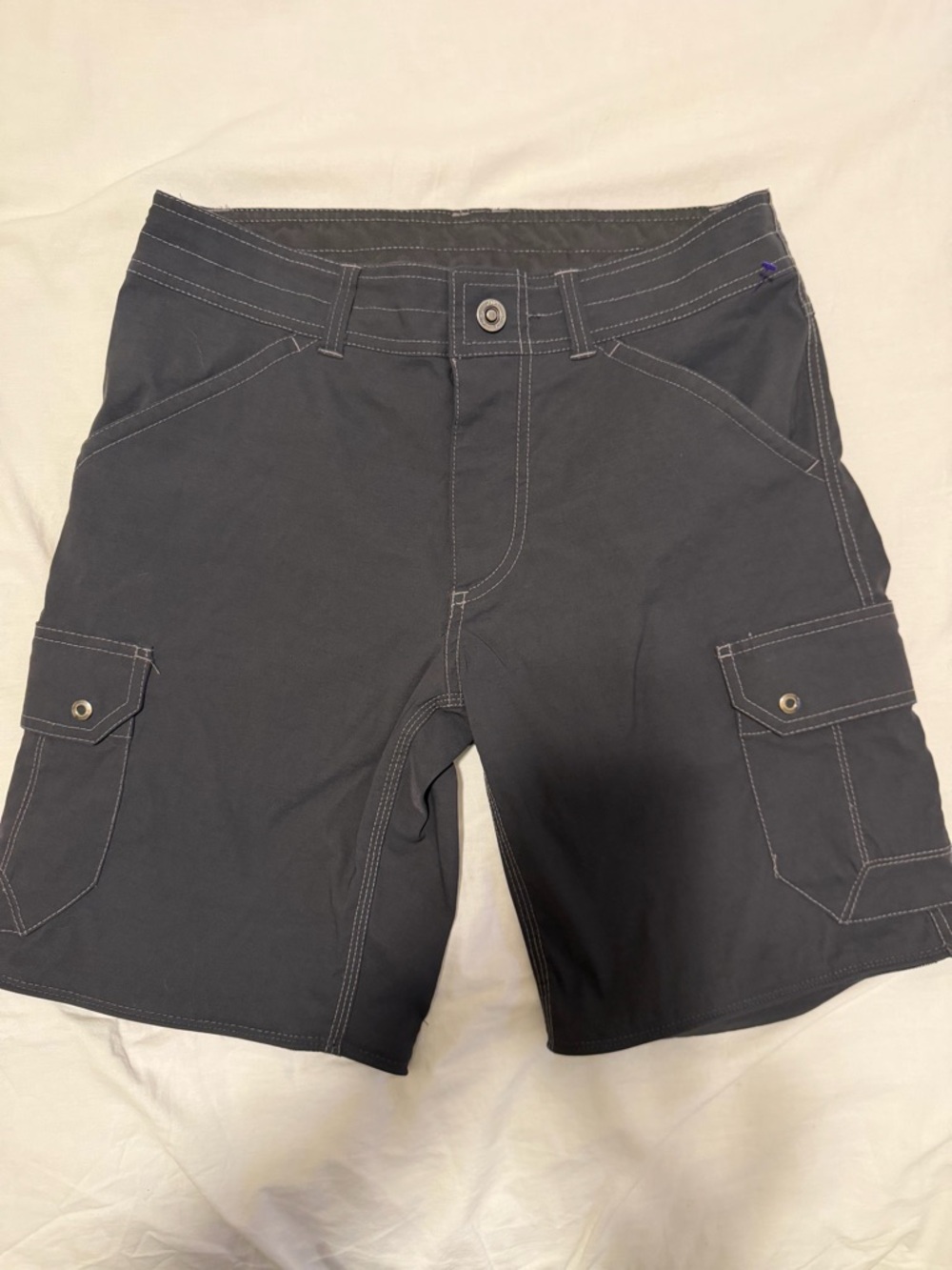KÜHL Renegade Cargo Shorts Men’s 30 Black Hiking Trekking Technical Stretch